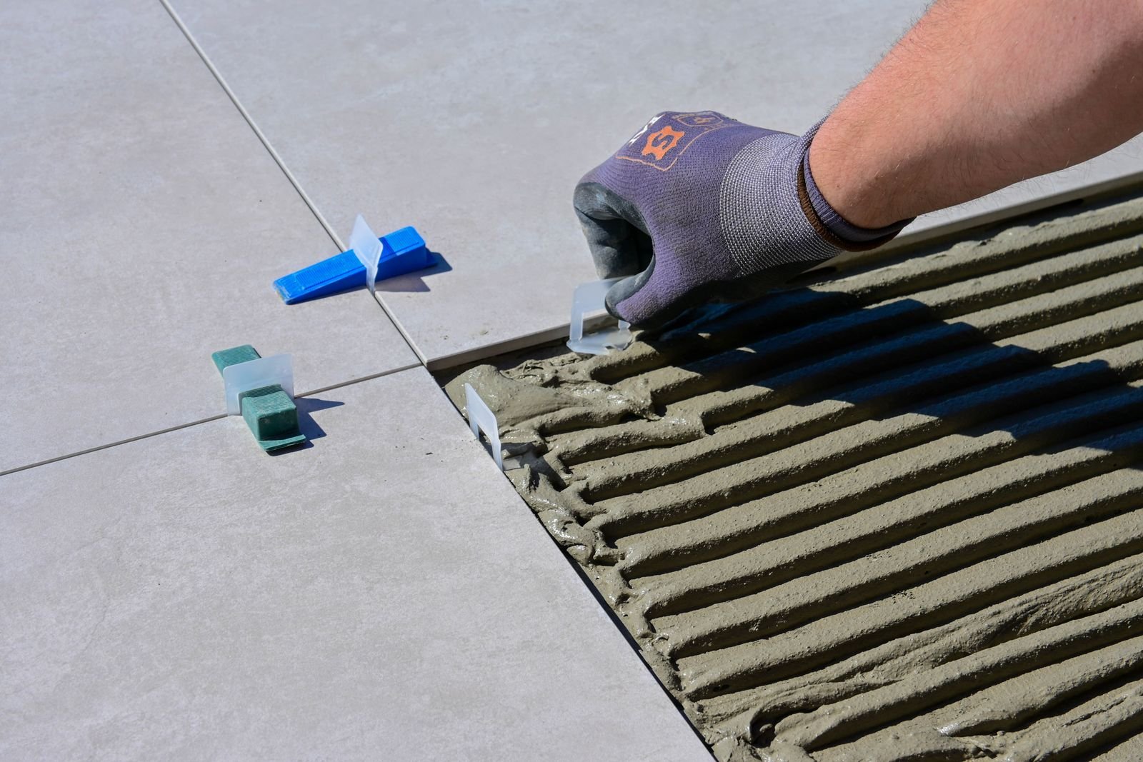 Tile & Stone Fixing Solutions